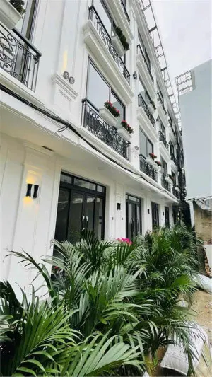 NHÀ LIỀN KỀ 35m2 5 TẦNG  – GẦN KĐT TRUNG HÒA TRUNG KÍNH , CẦU GIẤY – GIÁ CHỈ LOANH QUANH 7 TỶ