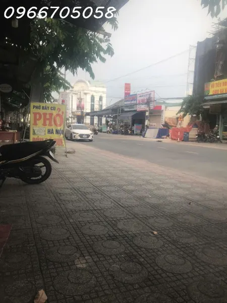 Sang gấp mặt bằng đang kinh doanh quán phở tại Đường D8, Thuận Giao , Thuận An, Bình Dương