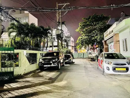 Bán nhà Hẻm xe hơi 5m Cách Mạng Tháng 8 - Phạm Văn Hai, 3,5x17.5m, 3 Tầng, 8,6 tỷ