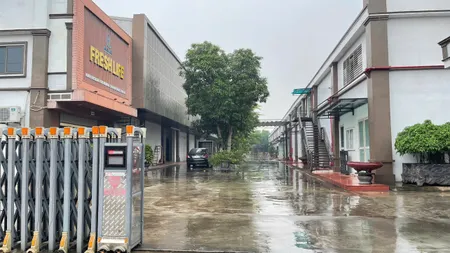 Cho thuê văn phòng KD rộng 5.221m2 tại Tp Nam Định, đẹp, mới, tiện nghi...
