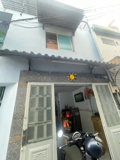 NHÀ NHỎ XINH - HẺM BA GÁC THÔNG - CÁCH ĐƯỜNG NGUYỄN THỊ THẬP 50M - PHÙ HỢP GIA ĐÌNH NHỎ - GIÁ CHỈ 2.985 TỶ