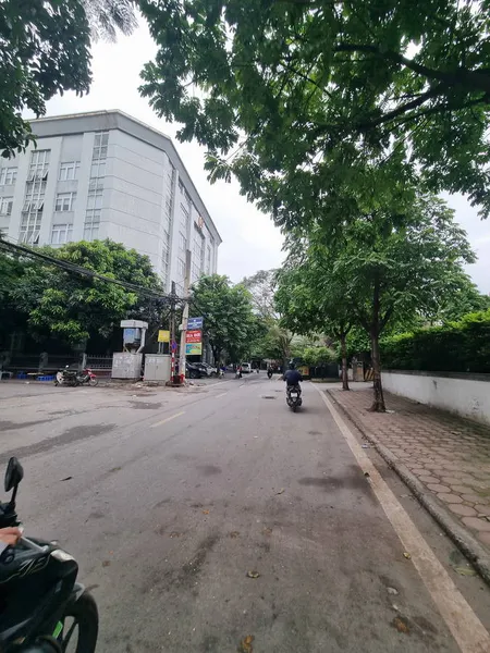 BÁN NHÀ MẶT PHỐ ĐẶNG TIẾN ĐÔNG. ĐỐNG ĐA. 41M2 4 TẦNG MT 8M GIÁ 15,8 TỶ- PHÂN LÔ VỈA HÈ - KINH DOANH