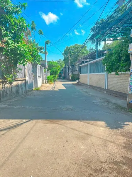 Bán nhà giá tốt đường 898 . Nguyễn Duy Trinh. Phú hữu