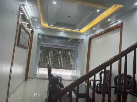Bán nhà 3 tầng đầu đường Trường Chinh TP Hải Dương, ô tô vào nhà, giá chỉ 4.6 tỷ