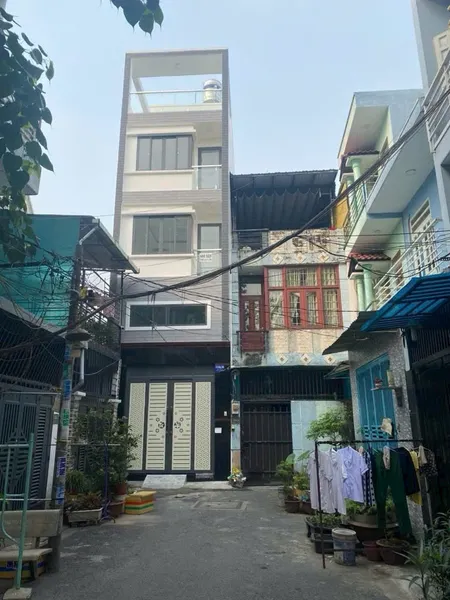 Bán nhà  5 tầng HXH LK 5-6 Quận Bình Tân