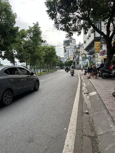 Nhà Đường Trường Sa Phường 17 Phú Nhuận.