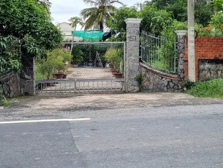 (B491) Đất ( có nhà) lô góc 2 mặt tiền Nguyễn Thị Rành và Đường 534, xã Nhuận Đức, dt 5.009m2, thổ cư 1.433m2, giá 5,8tr/m2