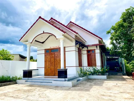 Bán Nhà đẹp Mái Thái Tại Cam Hiệp Nam - Cam Lâm, đường Betong Oto, Nhà Rộng đẹp Chỉ 3tr/m2