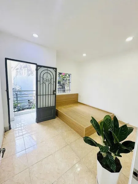 --Bán nhà HXH hẻm 730 Lạc Long Quân, phường 10 Tân Bình; 5 tỷ (4x12)