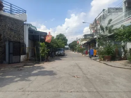 🔥 BÁN NHÀ 177M2 (4mx43m) – SÁT QL1K – GẦN THỦ ĐỨC – SỔ VUÔNG ĐẸP 
📍 Ngay trung tâm TP. Dĩ An – Sát vách Linh Xuân – Thủ Đức