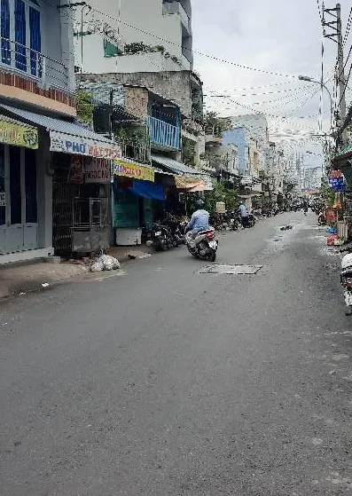 BÁN NHÀ ĐỠ NĂNG TẾ - 22M2- NHỈNH TỶ- , ĐỐI DIỆN BẾN XE MIỀN TÂY- NHÀ MỚI MUA VÀO Ở LUÔN