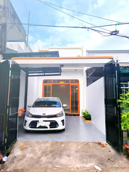 Căn nhà cấp 4 nhánh Ngô Gia Tự đang hoàn thiện nội thất, gần tất cả tiện ích và các cơ quan ban ngành, đang rao bán!!!