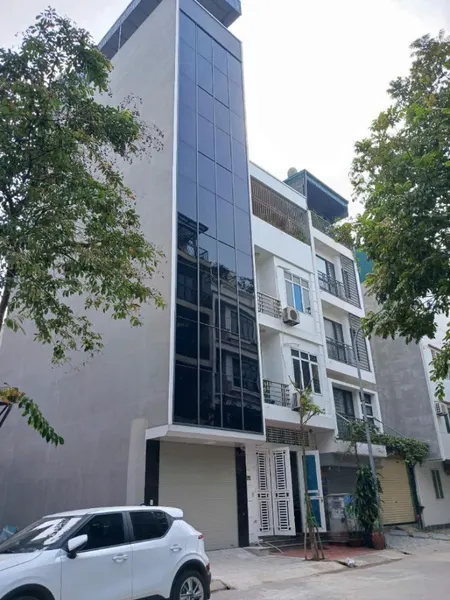 GIẢM 300TR! ĐÌA LÃO, KIẾN HƯNG - THANG MÁY - PHÂN LÔ - VỈA HÈ RỘNG