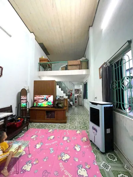 CHÍNH CHỦ BÁN ĐẤT TẶNG NHÀ CẤP 4 GÁC LỬNG LÔ GÓC ,MẶT NGÕ Đường CAM LỘ, Phường HÙNG VƯƠNG.