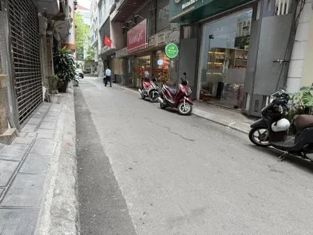 Bán nhà phân lô Nguyên Hồng - Đống Đa, 36m2 mt khủng - KINH DOANH - giá 16,3 tỷ