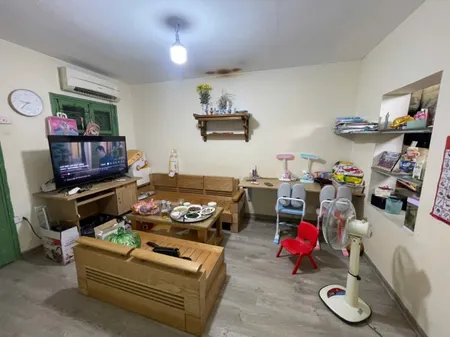 Bán căn hộ tập thể Kim Liên, Đống Đa, ngõ thông, gần phố, sân chơi rộng