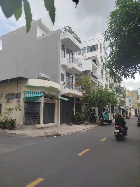 Ngộp Mặt tiền Trần Hưng Đạo Cũ - 4x15m - 3 tầng - HXH Kinh Doanh