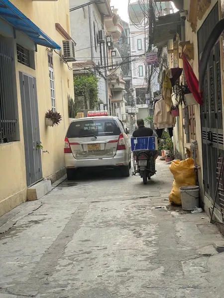 NGÕ Ô TO THÔNG_VỊ TRÍ ĐẸP TRUNG TÂM ĐỨC GIANG_DÒNG TIỀN ỔN ĐỊNH 54 TRIỆU/NĂM PHÙ HỢP GIỮ TIỀN , XÂY Ở HOẶC XÂY BÁN