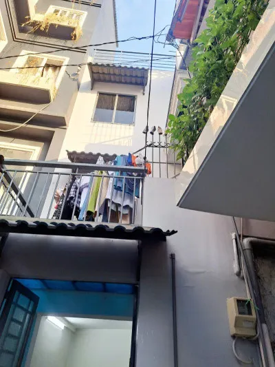 BÌNH THẠNH: NGAY CHỢ CÂY QUÉO - SÁT HXH - 26M2, 3 TẦNG MỚI ĐẸP Ở NGAY -  CHỈ NHỈNH 3 TỶ