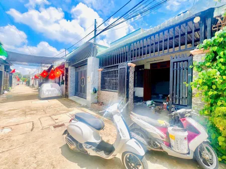 Nhà sổ riêng siêu rẻ P. Trảng Dài, gần chợ Thanh Hoá, đường oto thoải mái chỉ 2ty090