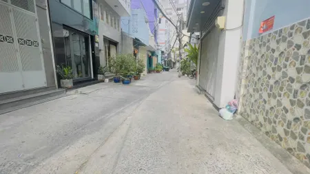 **BÁN GẤP NHÀ Hẻm 4m-Vài Bước Ra MT NGUYỄN TRÃI-50M-Ngang4,5m,Nở Hậu 5.2m