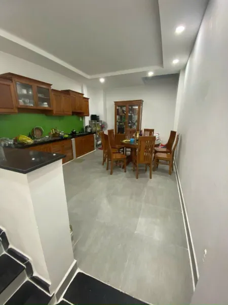 **Bán nhà mặt tiền Bàu Cát 2** phường 12, quận Tân Bình; (4x17) 5 tầng, 4PN