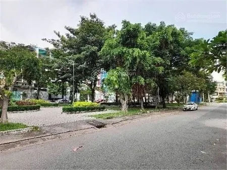 **CHỈ 12 TỶ CÒN TL- SỞ HỮU NGAY KHUÔN ĐẤT VUÔNG 4MX24M ĐỐI DIỆN CV- BÌNH PHÚ 1