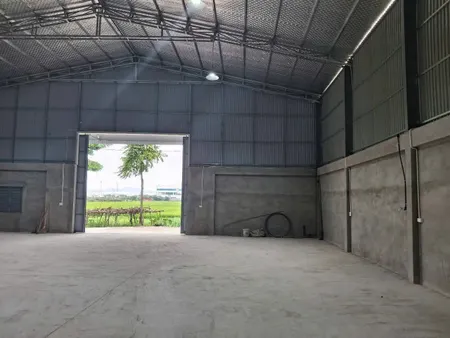 CHÍNH CHỦ: MỜI THUÊ NHÀ XƯỞNG 300m 
* Vị trí: ven kcn Quế Võ 3