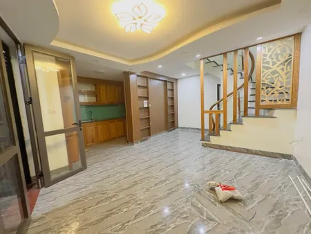 BÁN NHÀ LĨNH NAM - TRUNG TÂM HOÀNG MAI:  NHÀ 6 TẦNG MỚI ĐẸP – Ở NGAY – GẦN PHỐ – TRƯƠC NHÀ THOÁNG TUYỆT ĐỐI – TIỆN ÍCH NGẬP TRÀN.