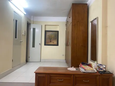 Bán nhà phố cổ Quán Thánh, Ba Đình, DT 32m2, 4T, kinh doanh.