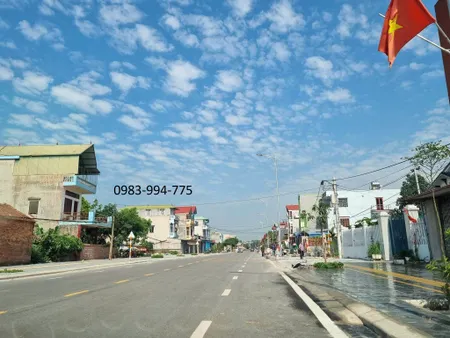 BÁN ĐẤT GIA BÌNH. BẮC NINH . 100M2 * MT 4,5M * 1,65 TỶ. ĐƯỜNG Ô TÔ, FULL THỔ CƯ.
