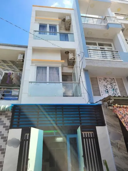 CHỦ GẤP BÁN, MẶT TIỀN ĐƯỜNG NGUYỄN DUY , 3 TẦNG  BTCT, DIỆN TÍCH 34.9M2 CHỈ CÒN 5.9 TỶ   SỔ HỒNG HOÀN CÔNG ĐỦ.