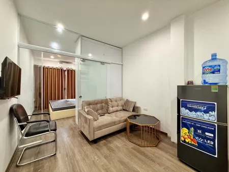 34 Phương Mai, 44m 6 tầng, hồ trước, nội thất sau, căn nhà bước ra từ phim trường