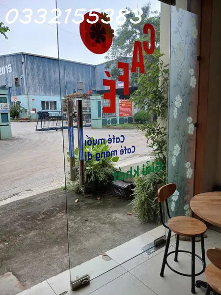 Cho thuê nguyên tầng 2 và vỉa hè bán hàng ăn sáng tại đường Nguyên Bình - Gia Lâm