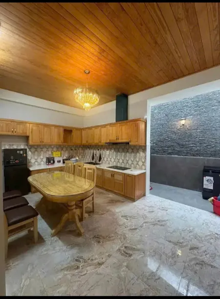 CẦN TIỀN BÁN GẤP NHÀ MẶT TIỀN KINH DOANH ĐƯỜNG TÔ NGỌC VÂN TRUNG TÂM ĐÀ LẠT 157m2 GIÁ 10.2 TỶ