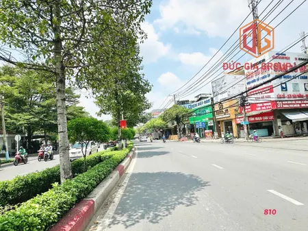 Bán nhà Mặt Tiền Đồng Khởi 400m2, vị trí siêu đẹp, gần chợ Tân Hiệp, giá 30 tỷ