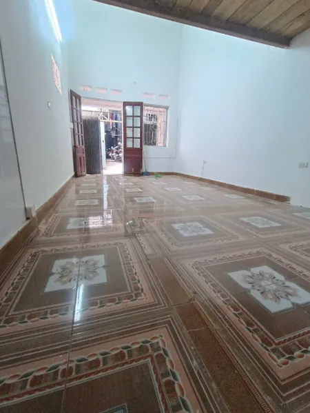 Bán nhà Văn La, Hà Đông, 35m2, 1 tầng, mặt tiền 3.5m, giá 6.4 tỷ