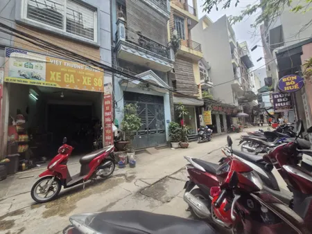 BÁN NHÀ TRIỀU KHÚC- THANH TRÌ, 45 M2, 5 TẦNG, MT 4 M, GIÁ 15 TỶ.