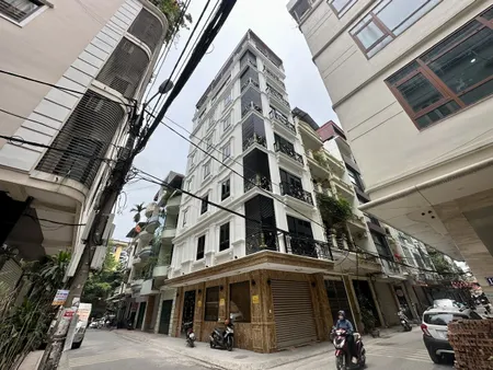 (Tin thật 100%) Bán nhà lô góc cao cấp xây mới 60m2 x 8T tại mặt phố Vĩnh Phúc - Phân lô ô tô tránh