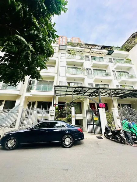 Biệt thự Liền Kề-KĐT 54 Hạ Đình 107m2/ 5T Thang máy, MT 5.1m chỉ 29 Tỷ, mới đẹp