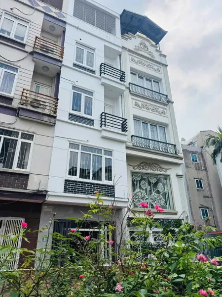 Bán nhà gần mặt phố ngay Cầu Diễn - DT 40m đang cao trào giá rẻ nhất