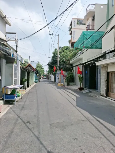 NHÀ RIÊNG - DT: 5.1M x 28M(142M2) – ĐƯỜNG 17 – TÂN THUẬN TÂY – QUẬN 7 – GIÁ 12.8 TỶ