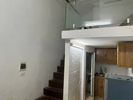Cho thuê nhà Phố Tây Sơn, 4 tầng, 22m2, 2 ngủ, 9 Triệu VP, KD onl, ở gđ, nhóm ít người