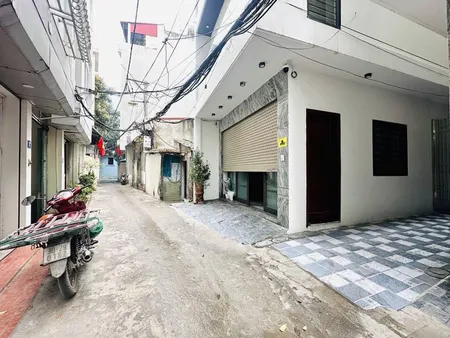 NHÀ ĐẸP MỚI TOANH - PHỐ Ái MỘ- LÔ GÓC - Ô TÔ VAÒ NHÀ, NGÕ THÔNG , KINH DOANH ĐỈNH, THANG MÁY CHẠY ÊM RU