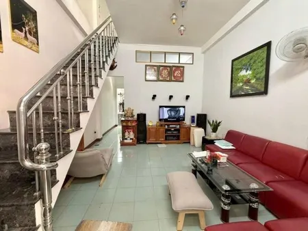 ► Nhà 2 Mặt Kiệt 3.5m thẳng 60m ra Trưng Nữ Vương, 49m2, 2 tầng, Kinh Doanh, 3.x tỷ