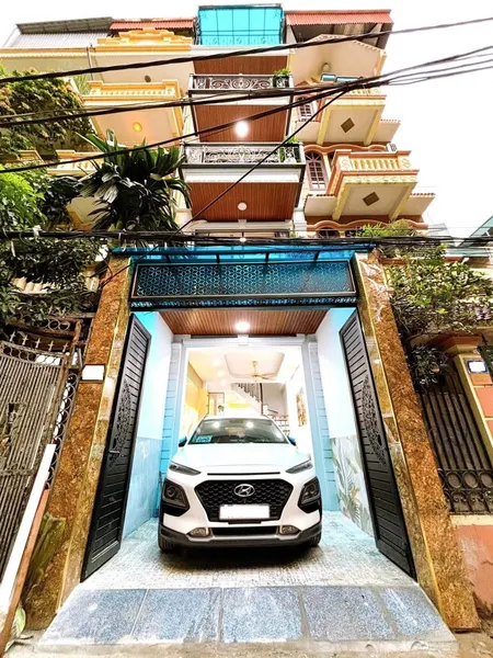 Bán nhà phố Khương Hạ, Thanh Xuân, full nội thất, nhà đẹp, gara ô tô, gần hồ