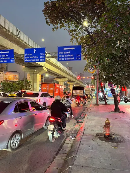 CHO THUÊ NHÀ MẶT PHỐ QUANG TRUNG  - HÀ ĐÔNG