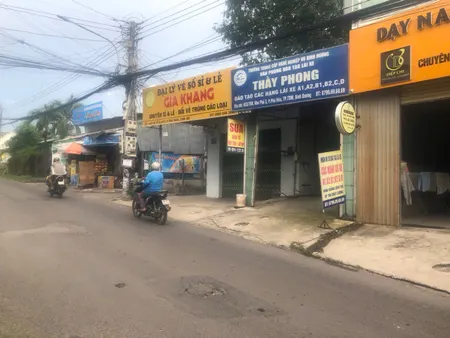 Bán nhà mặt tiền kinh doanh xôm gần trường học, 144m2 giá 4.15 tỷ, có giá tốt đầu tư