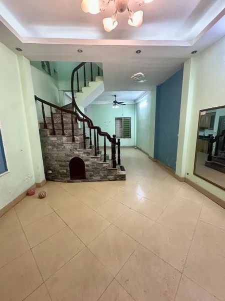 Bán nhà Nguyễn Đức Cảnh – Ở Luôn – Gần Hồ Đền Lừ – Ngõ Thông Thoáng 47m2 giá 8.9 tỷ
