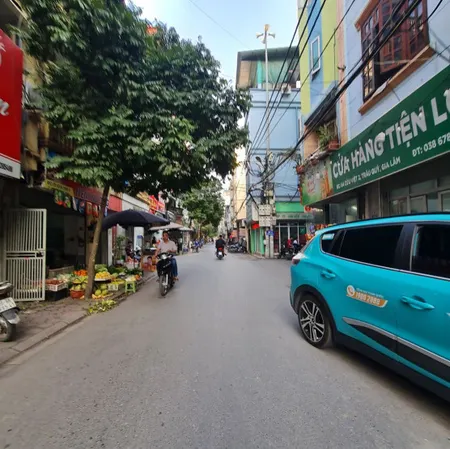 66m2 mặt phố kinh doanh Trâu Quỳ, Gia Lâm, Hà Nội. Phố rộng 10m sầm uất. Lh 0989894845
